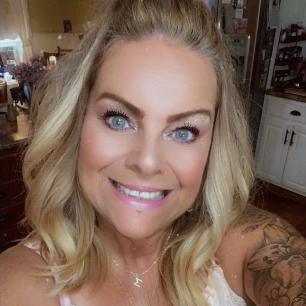 Meet your Posher, Sueellen